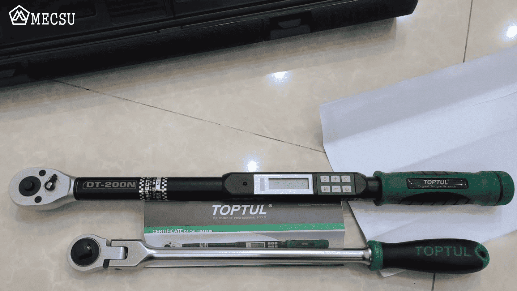  Cờ lê lực Toptul